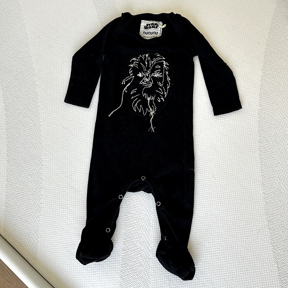 Nununu World long sleeve footie 12-18months